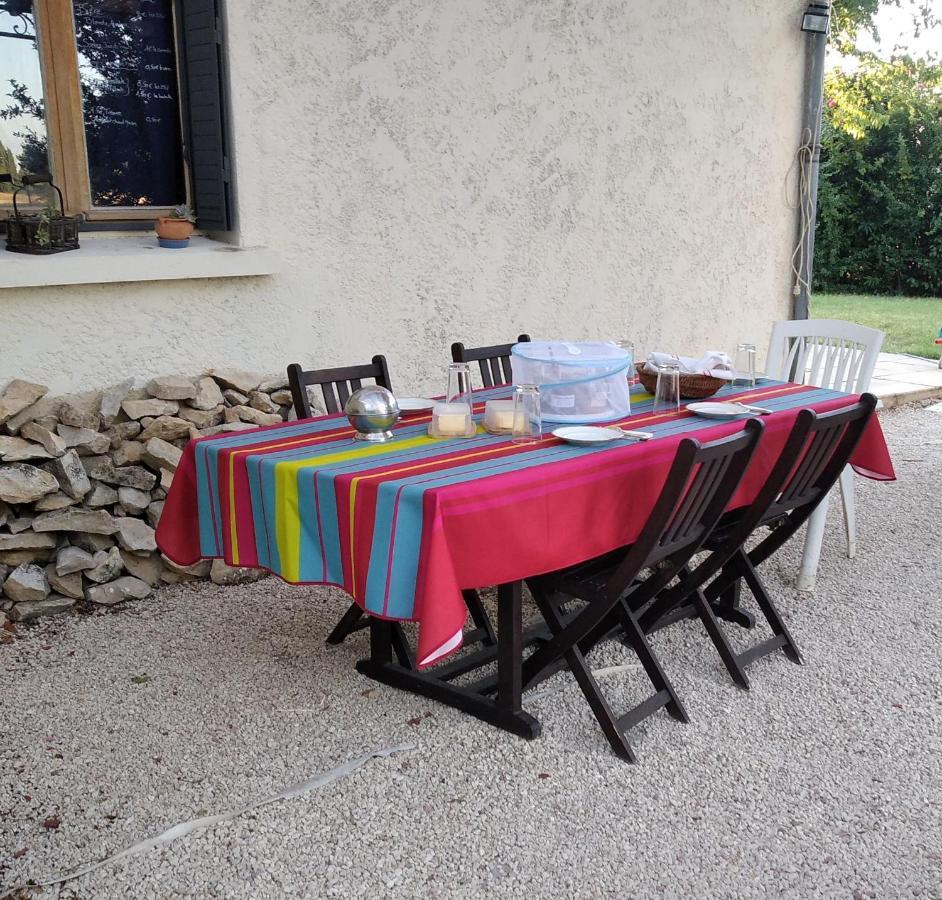 L'Esperluette En Camargue Acomodação com café da manhã Uchaud Exterior foto